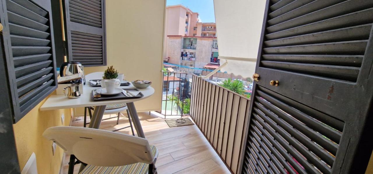 نابولي B&B Ciruzzo المظهر الخارجي الصورة